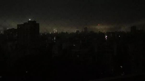 Un apagón masivo en el AMBA dejó sin luz a medio millón de usuarios durante la madrugada