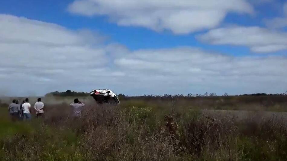 David Nalbandian, vuelco en Rally Pagos de Tuyú, automovilismo