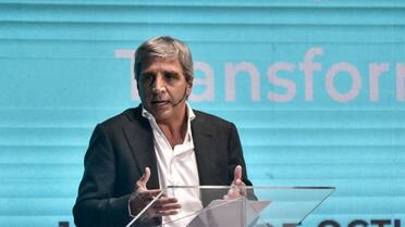 En la previa de la sesión en el Senado, Luis Caputo acusó a la oposición de intentar “romper el equilibrio fiscal”