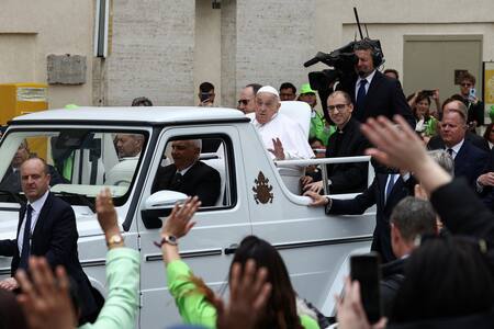 El Papa Francisco celebra la Pascua. Foto: Reuters/Guglielmo Mangiapane.