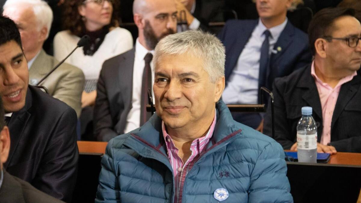 Lázaro Báez, NA