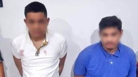 Detenidos por la Policía de Ecuador. Foto: GraD. César Augusto Zapata Correa