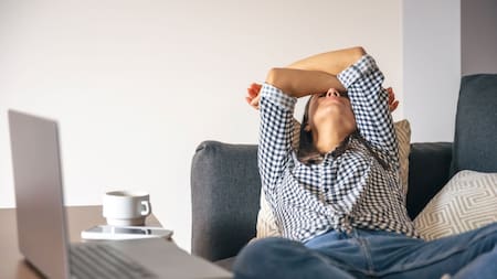 En época de balances, 10 consejos útiles para evitar el Burnout y cómo llegar a fin de año sin estrés