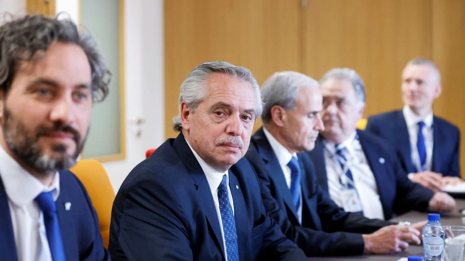 Alberto Fernández en la cumbre de UE-CELAC. Foto: Reuters.