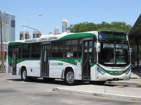 Cambia el recorrido de la empresa de colectivos. Foto: X @159MOQSA