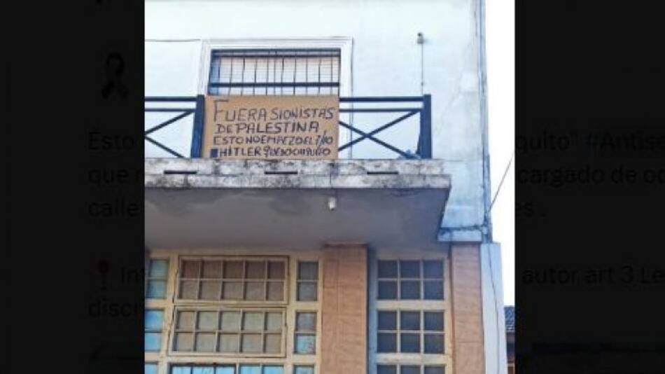 "Fuera sionistas de Palestina. Esto no empezó el 7/10. Hitler quedó chiquito". Foto: NA.