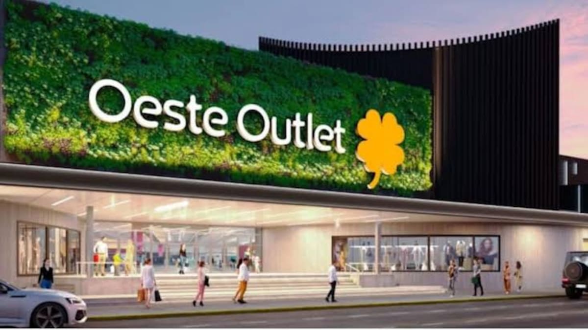El shopping Oeste Outlet