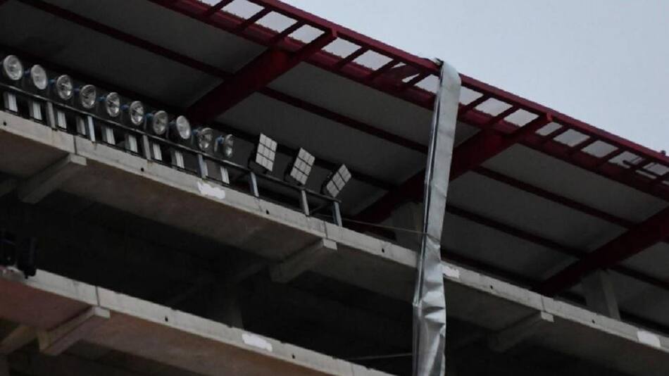 Partido suspendido, Télam