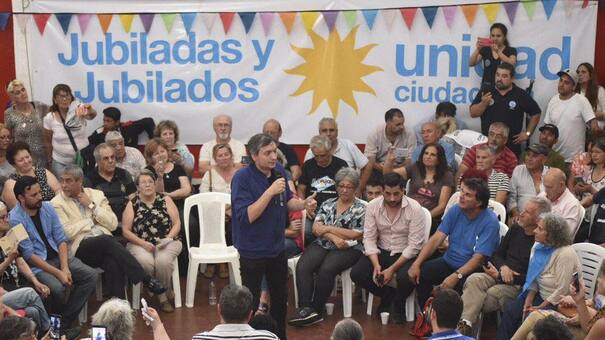 Máximo: "Gobernar significa administrar tensiones e intereses contrapuestos"