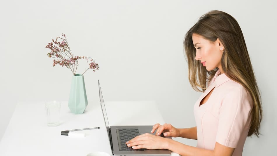 Escritorio, trabajo. Foto: Unsplash.