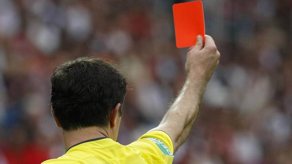 Deportes, árbitro, tarjeta roja