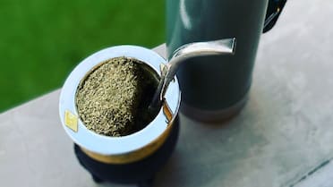 Secretos del mate perfecto: el paso a paso para hacer la famosa montañita