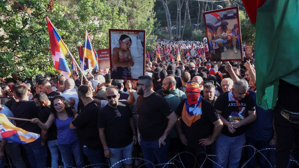 Manifestación de armenios en Nagorno Karabaj. Foto: Reuters.