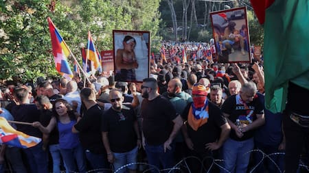 Manifestación de armenios en Nagorno Karabaj. Foto: Reuters.