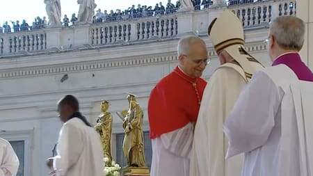 El Papa Francisco con Robert Prevost. Foto: Vatican News.