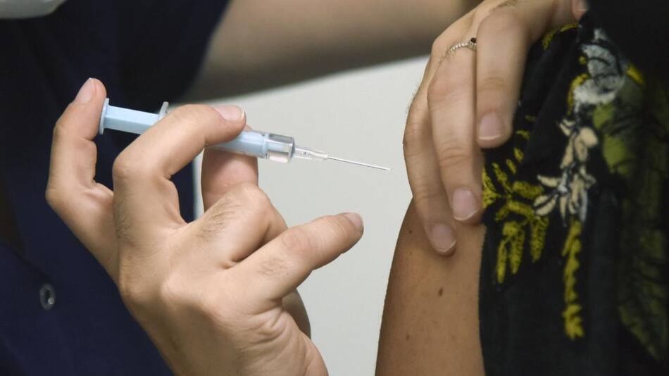 Vacunación contra el coronavirus en Argentina, AGENCIA NA
