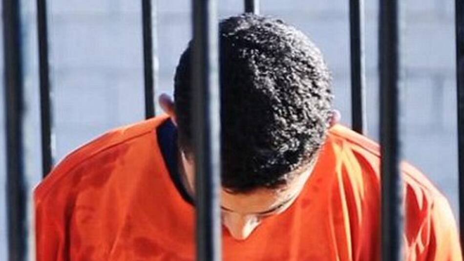 Piloto jordano quemado vivo por ISIS