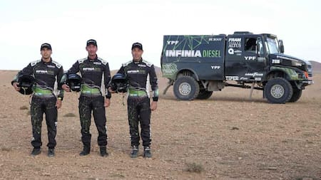 Equipo YPF Infinia del Dakar 2018 liderado por Federico Villagra