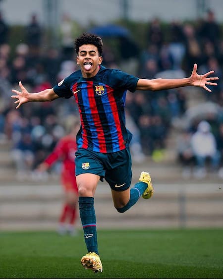 Lamine Yamal, la joya de 15 años del Barcelona. Foto: Instagram: @lamineyamal.