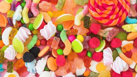 Qué golosina regalarle a cada signo del zodiaco. Foto: Freepik.