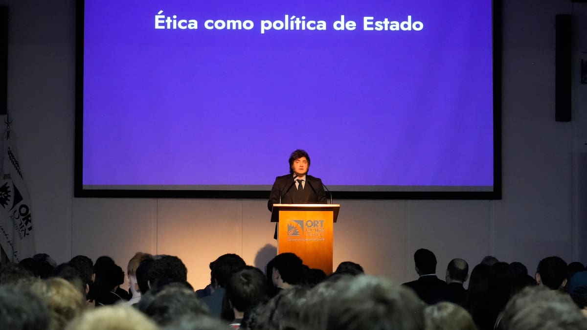 Javier Milei reivindicó los “valores del judaísmo” y descartó cambios en su programa económico