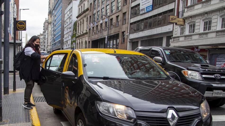 Taxis, pasajeros, NA