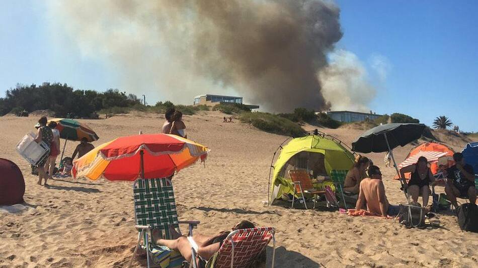 Incendio en Villa Gesell, NA