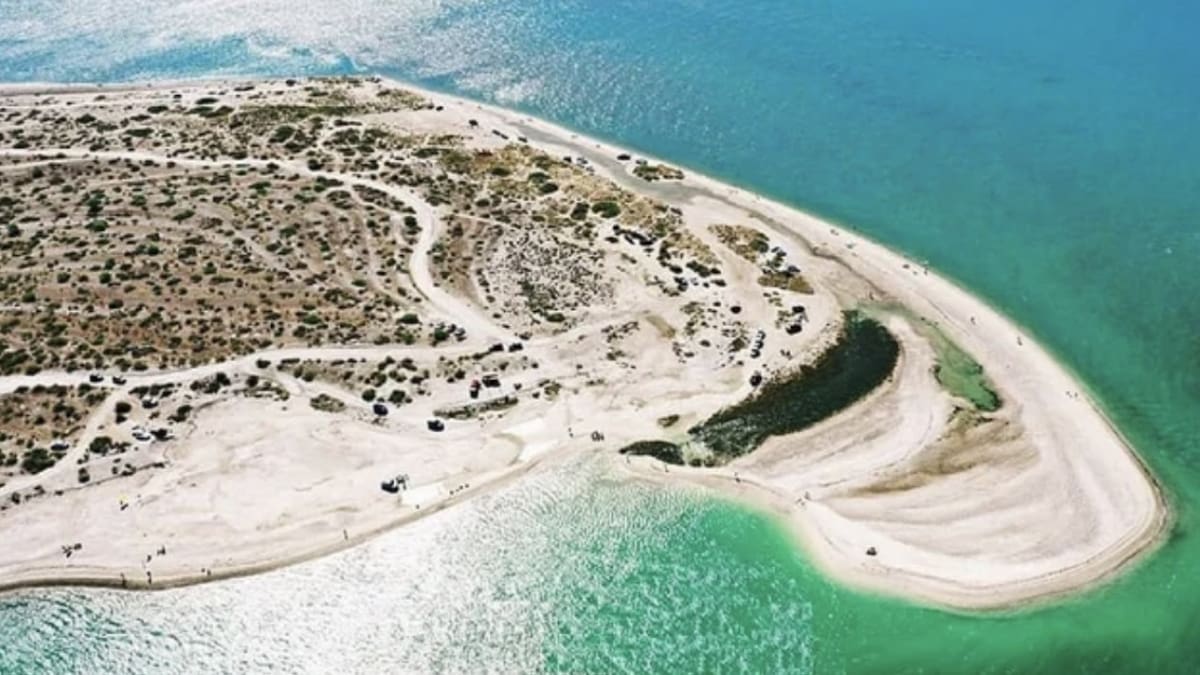 La playa de Punta Perdices está ubicada en el Golfo de San Matías. Foto NA.