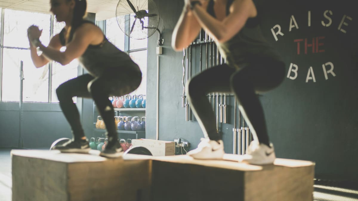 Sentadilla, ejercicio, deporte. Foto: Unsplash