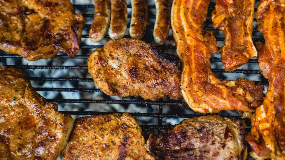 Cuándo es el mejor momento para salar la carne. Foto Unsplash.