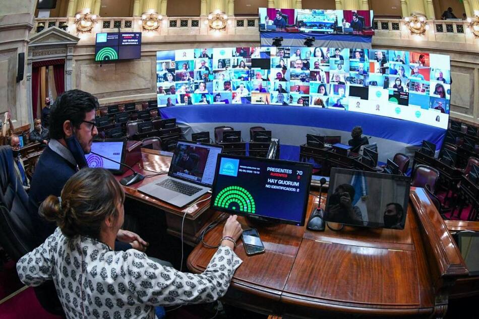 Prueba de sesión virtual en el Senado