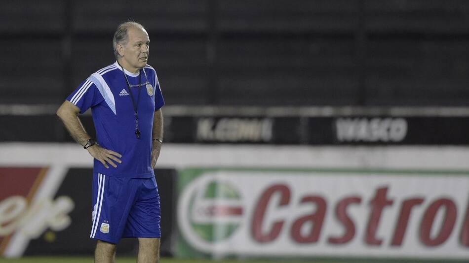 Alejandro Sabella, DT de fútbol, NA