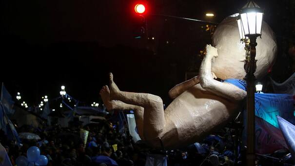 Aborto: marchas bajo la lluvia, las imágenes más emotivas frente al Congreso