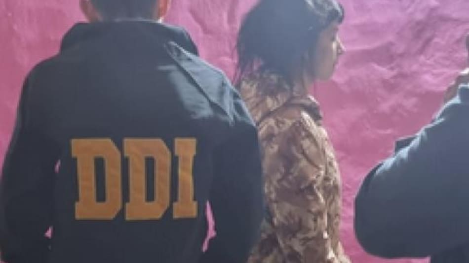Policía Bonaerense atrapó a la mujer del motochorro. Foto: NA.