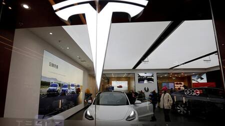 Tesla_Reuters