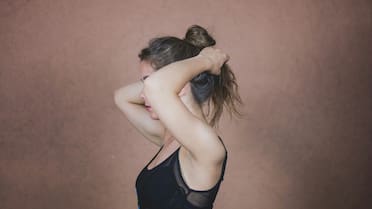 Femeninos y con mucho estilo: 3 peinados con colita de pelo para verse elegante y sofisticada los días de calor