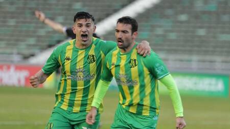 Festejo de Aldosivi ante Vélez por la Liga Profesional de Fútbol. Foto: @clubaldosivi.