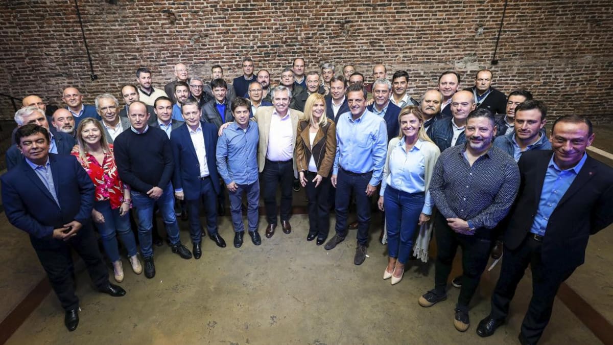 Reunión con intendentes de la provincia de Buenos Aires, NA