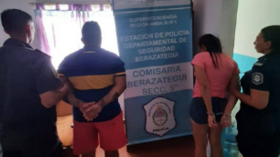 Padres detenidos. Foto: NA.