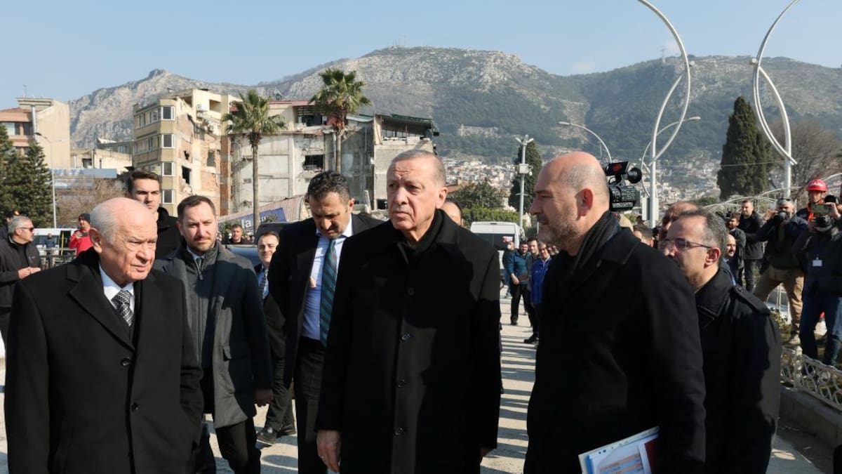 Erdogan visita las zonas afectadas por el terremoto_Reuters