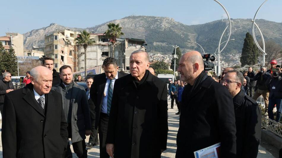 Erdogan visita las zonas afectadas por el terremoto_Reuters