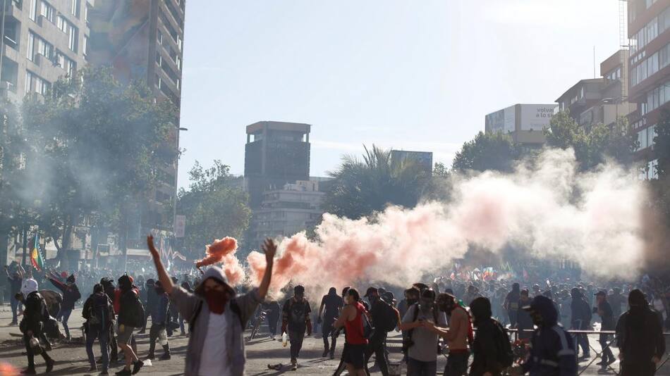 Incidentes en nueva marcha en Chile, REUTERS