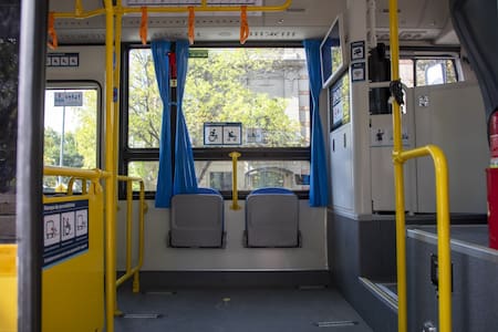 El interior de los buses eléctricos de la Ciudad de Buenos Aires. Foto: GCBA.