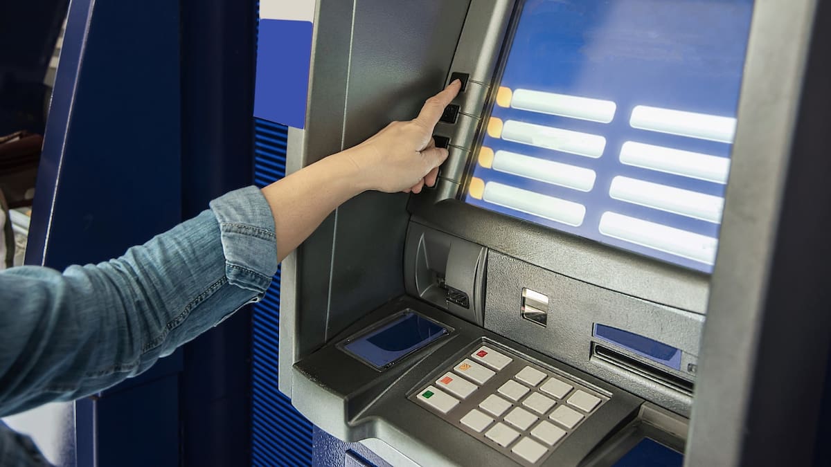 Cierran los bancos por 4 días en julio: cómo sacar efectivo sin usar los cajeros automáticos