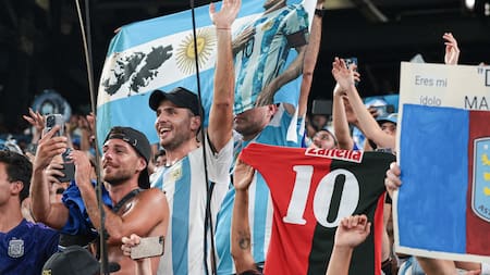 Hinchas argentinos en la Copa América 2024. Foto: Reuters