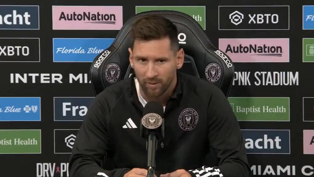 Un usuario recreó una respuesta de Lionel Messi en inglés con inteligencia artificial. Foto: captura de pantalla.