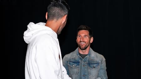 Lionel Messi y Sergio Busquets. Foto: Twitter.