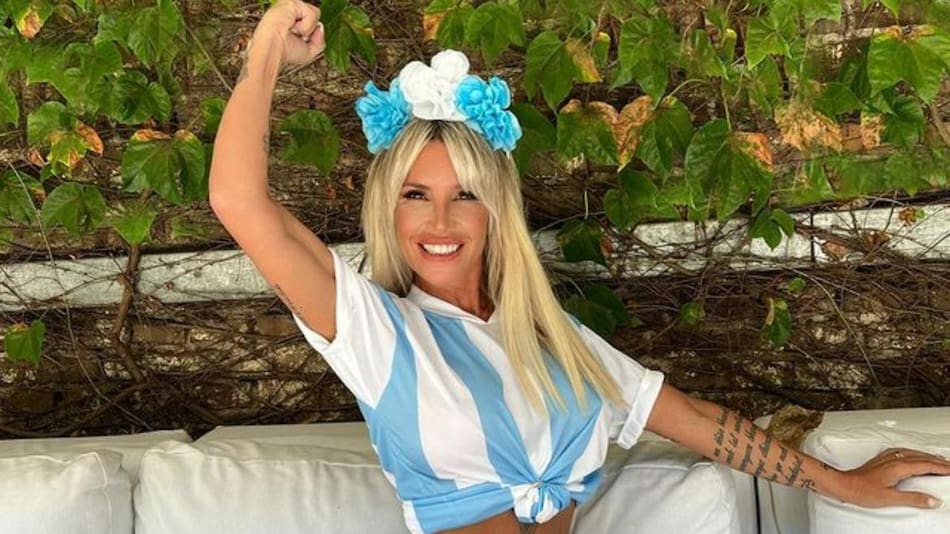 Florencia Peña con la camiseta de Argentina. Foto: Instagram/flor_de_p