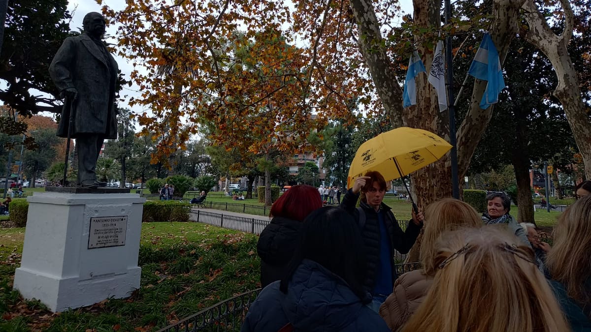 El tour que revela las historias ocultas del jardín de Buenos Aires