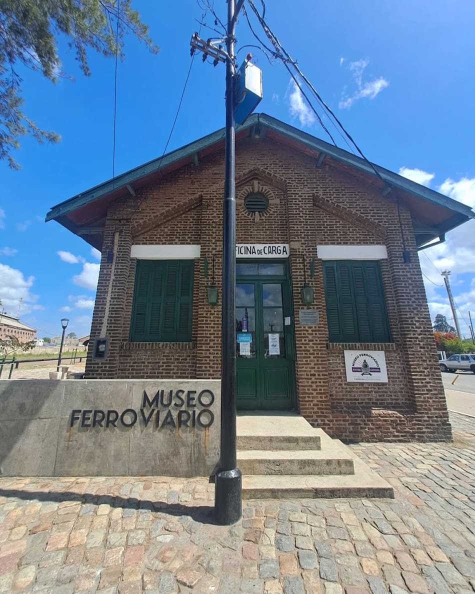 Campana, Buenos Aires. Foto Instagram @plazasuitescampana